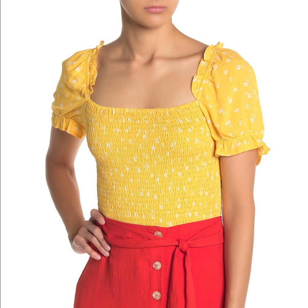 Yellow printer Elodie crop top
